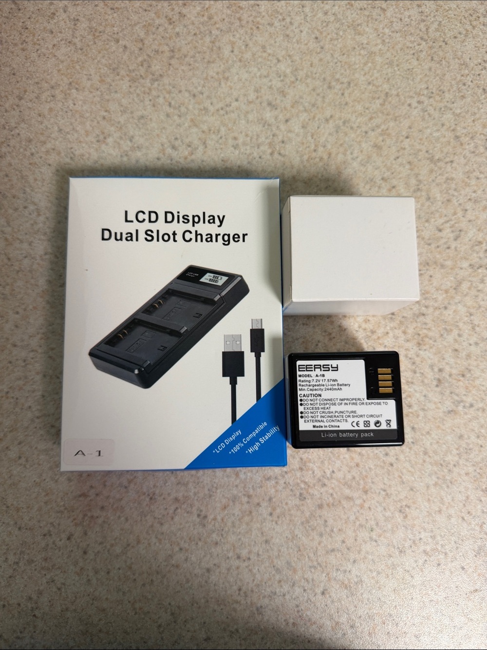 LCD Display Dual Slot Charger with EEB6Y Li-ion Battery - Black